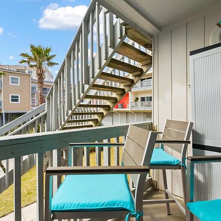 Villas On The Gulf L1- Ocean View Steps To Beach! 彭萨科拉海滩 外观 照片